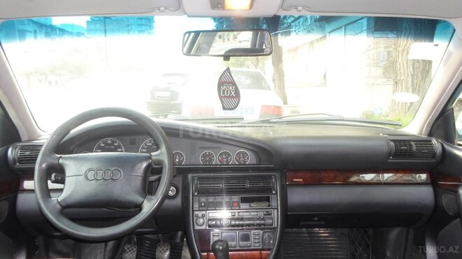 Audi A6 1996, 385,000 km - 2.6 l - Bakı