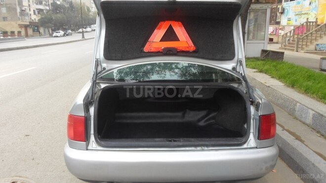 Audi A6 1996, 385,000 km - 2.6 l - Bakı