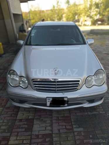Mercedes C 230 2006, 215,000 km - 2.5 l - Bakı