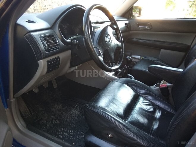 Subaru Forester 2003, 234,000 km - 2.0 l - Zaqatala