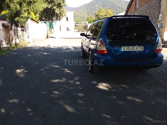Subaru Forester 2003, 234,000 km - 2.0 l - Zaqatala