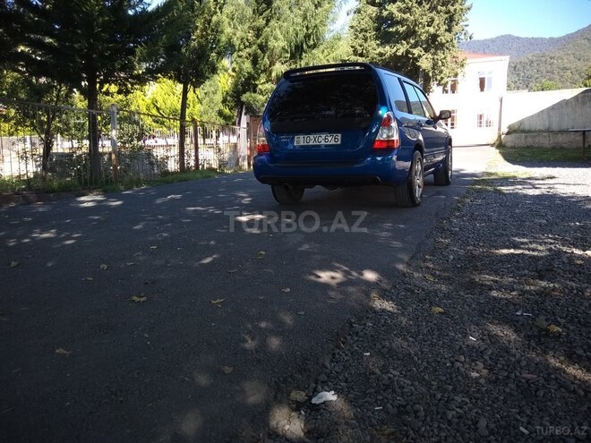 Subaru Forester 2003, 234,000 km - 2.0 l - Zaqatala