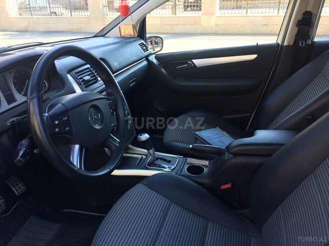 Mercedes B 170 2008, 86,000 km - 1.7 l - Bakı
