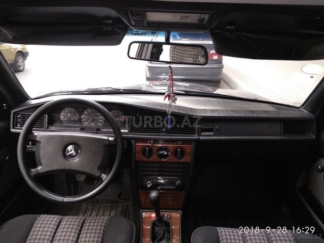 Mercedes 190 1991, 255,123 km - 2.0 l - Mingəçevir