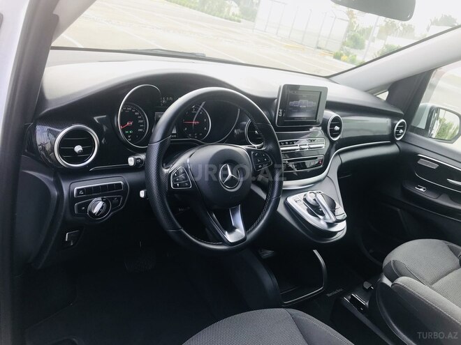 Mercedes V 220 2015, 190,000 km - 2.2 л - Bakı