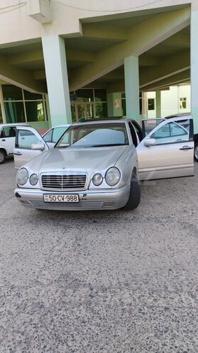 Mercedes E 240 1998, 280,566 km - 2.4 l - Sumqayıt