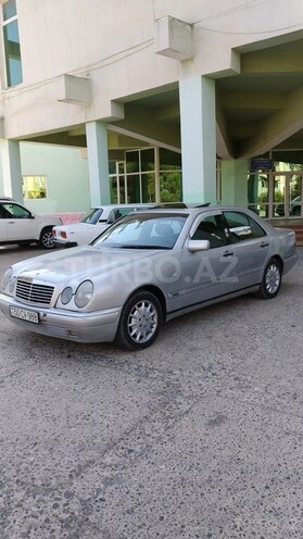Mercedes E 240 1998, 280,566 km - 2.4 l - Sumqayıt