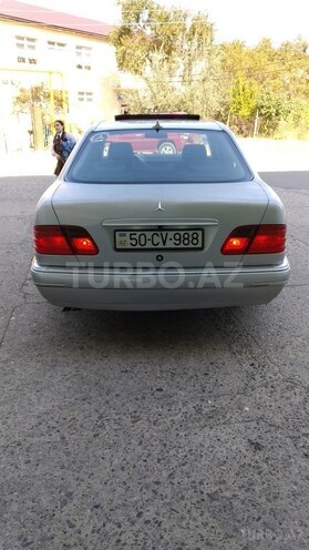 Mercedes E 240 1998, 280,566 km - 2.4 l - Sumqayıt
