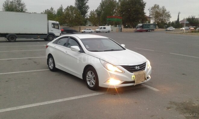 Hyundai Sonata 2011, 93,200 km - 2.0 l - Bərdə