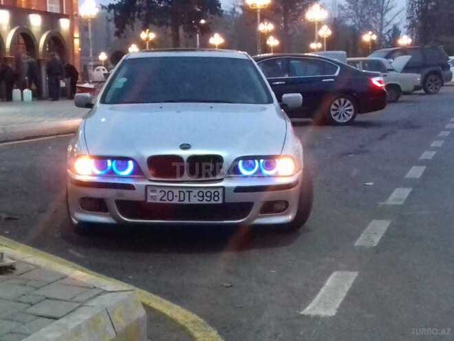 BMW 520 1997, 300,000 km - 0.2 л - Gəncə
