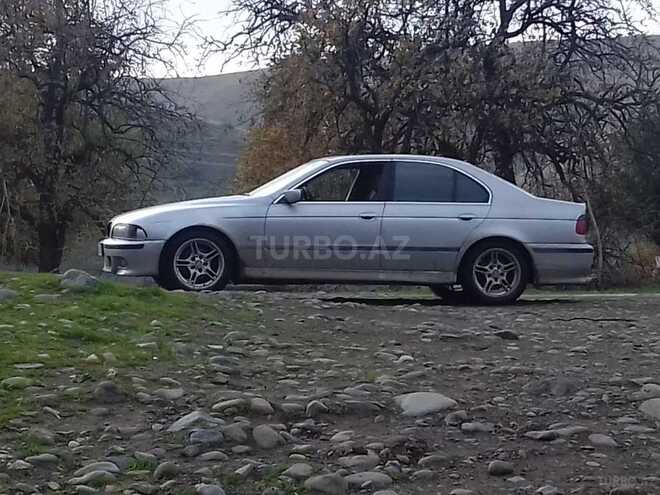 BMW 520 1997, 300,000 km - 0.2 л - Gəncə