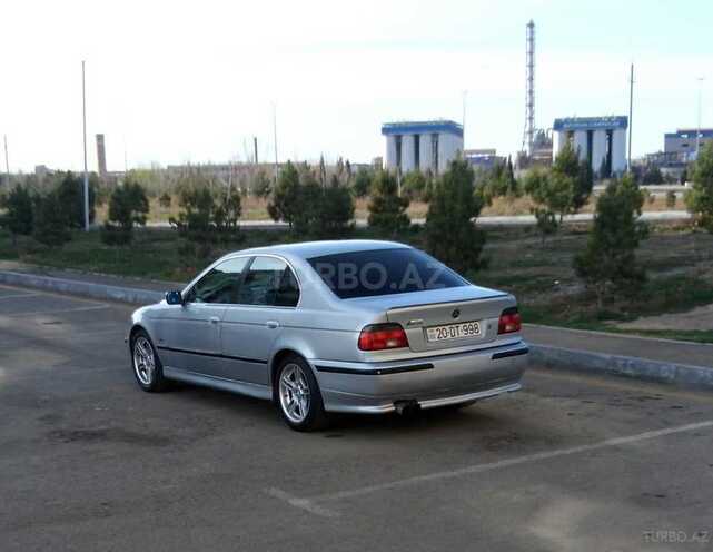 BMW 520 1997, 300,000 km - 0.2 л - Gəncə