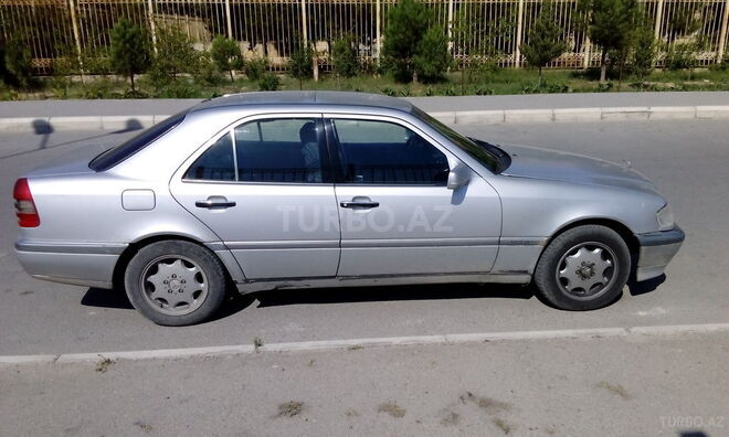 Mercedes C 180 1992, 356,880 km - 1.2 l - Bakı