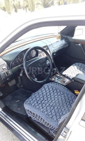 Mercedes C 180 1992, 356,880 km - 1.2 l - Bakı
