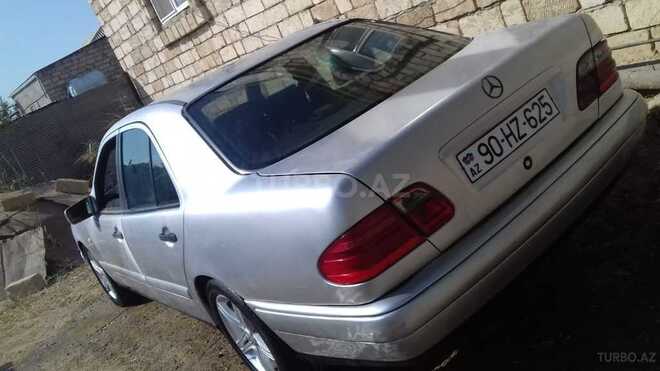 Mercedes E 230 1996, 340,000 km - 2.3 l - Bakı