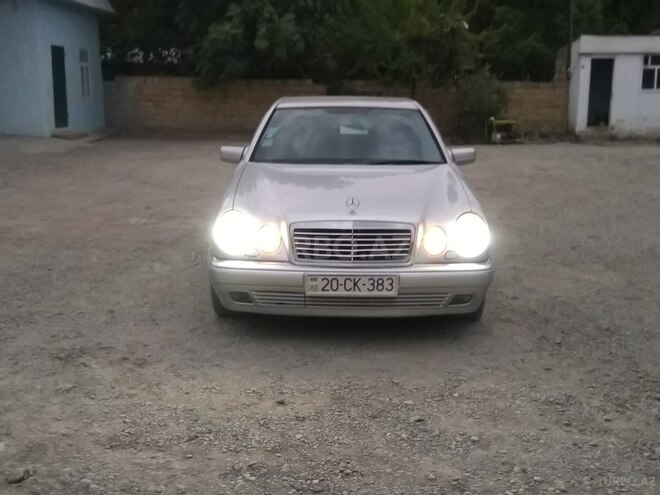 Mercedes E 230 1996, 380,000 km - 2.3 l - Mingəçevir