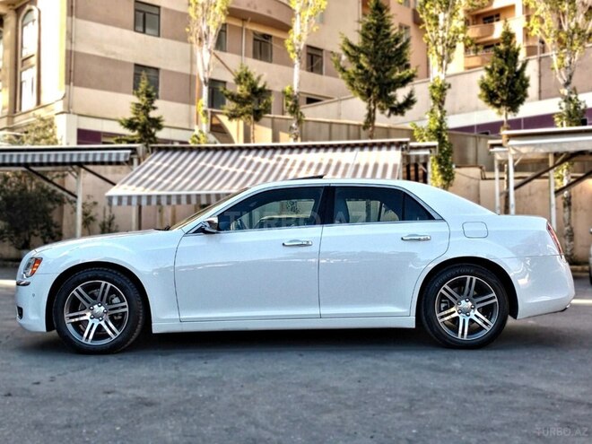 Chrysler 300C 2013, 62,000 km - 3.6 l - Bakı