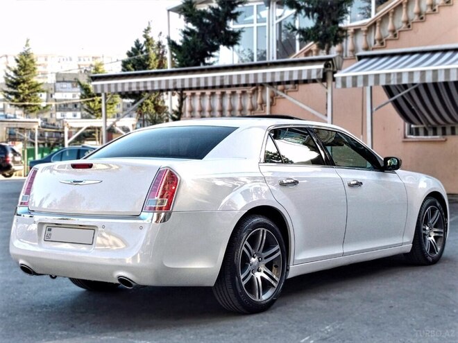 Chrysler 300C 2013, 62,000 km - 3.6 l - Bakı