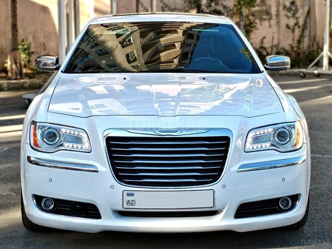 Chrysler 300C 2013, 62,000 km - 3.6 l - Bakı