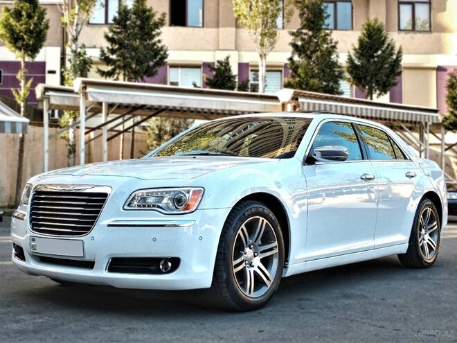 Chrysler 300C 2013, 62,000 km - 3.6 l - Bakı