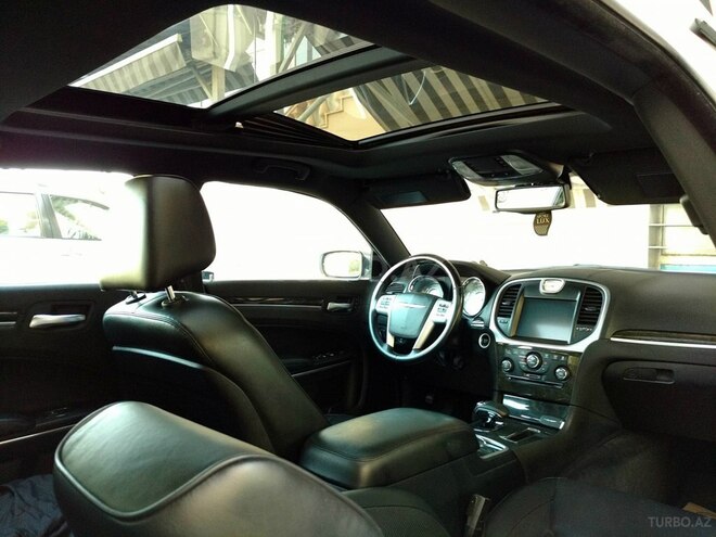Chrysler 300C 2013, 62,000 km - 3.6 l - Bakı