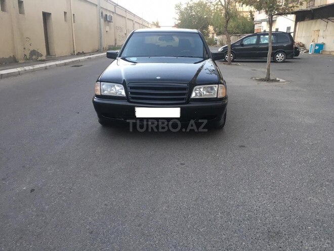 Mercedes C 220 1998, 282,000 km - 2.2 l - Bakı