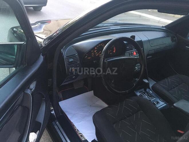 Mercedes C 220 1998, 282,000 km - 2.2 l - Bakı