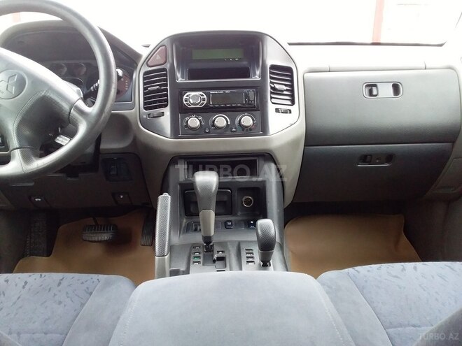 Mitsubishi Pajero 2001, 150,000 km - 3.2 л - Bakı
