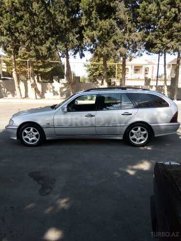 Mercedes C 220 2000, 428,128 km - 2.4 l - Bakı
