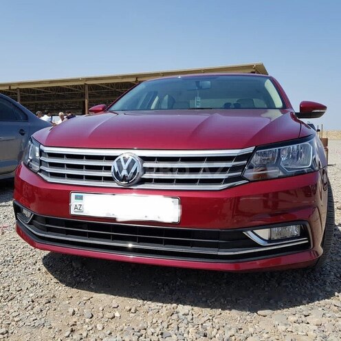 Volkswagen Passat 2017, 26,000 km - 1.8 l - Mingəçevir