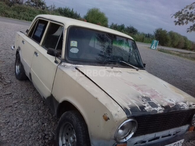 LADA (VAZ) 21011 1979, 2,500,000 km - 1.3 l - Saatlı