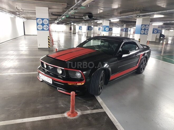Ford Mustang 2007, 95,000 km - 4.0 л - Bakı