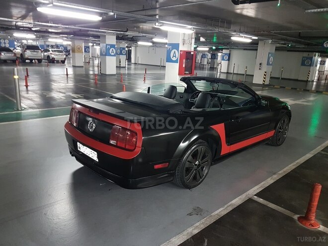 Ford Mustang 2007, 95,000 km - 4.0 л - Bakı