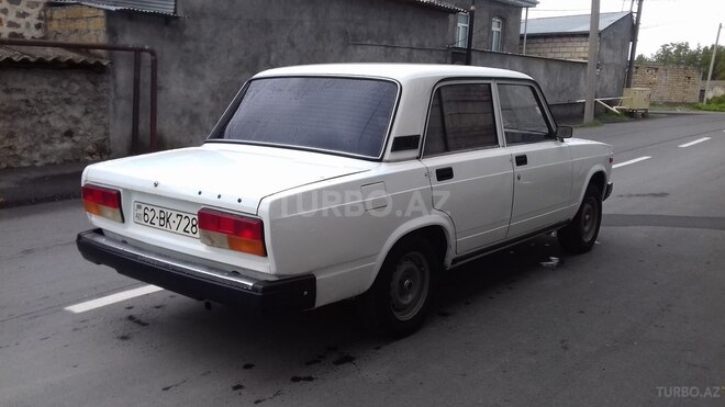 LADA (VAZ) 2107 2009, 87,000 km - 1.6 л - Qax
