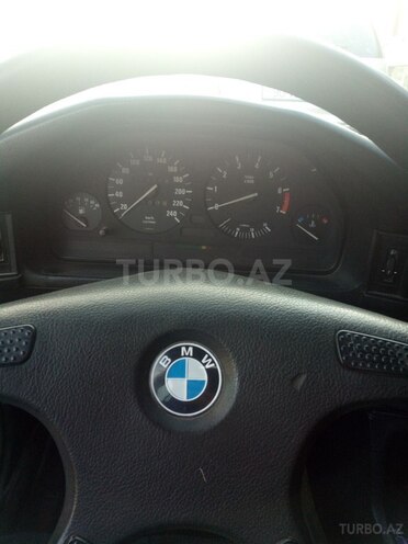 BMW 520 1983, 426,583 km - 0.2 л - Bakı