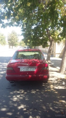 Mercedes E 280 1992, 286,651 km - 2.8 l - Gəncə
