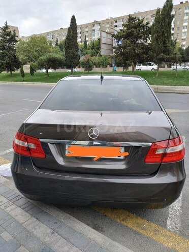 Mercedes E 220 2009, 187,000 km - 2.2 l - Bakı