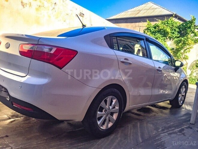 Kia Rio 2012, 133,000 km - 1.4 l - Bakı