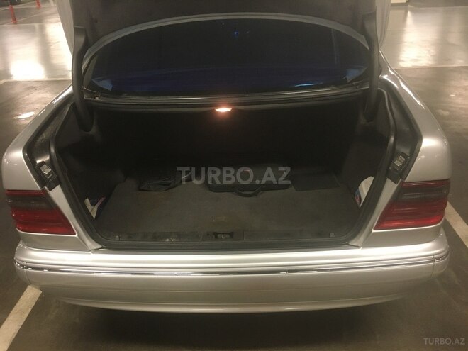 Mercedes E 280 1997, 380,000 km - 2.8 l - Bakı