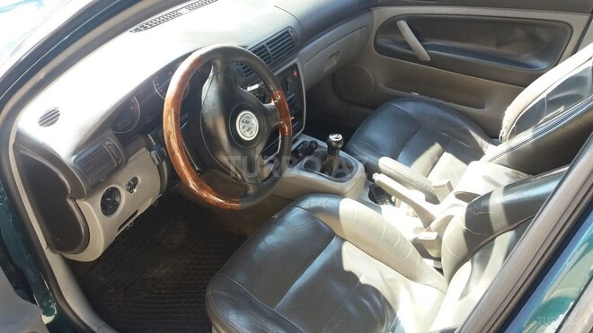 Volkswagen Passat 2001, 408,000 km - 1.9 l - Bakı