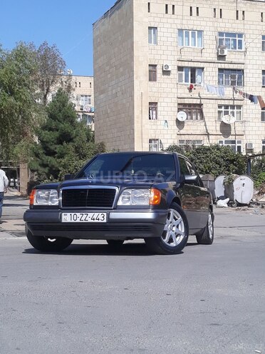 Mercedes E 200 1994, 325,000 km - 2.0 l - Bakı