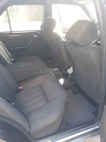 Mercedes E 200 1994, 325,000 km - 2.0 l - Bakı