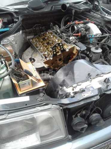 Mercedes E 200 1994, 325,000 km - 2.0 l - Bakı