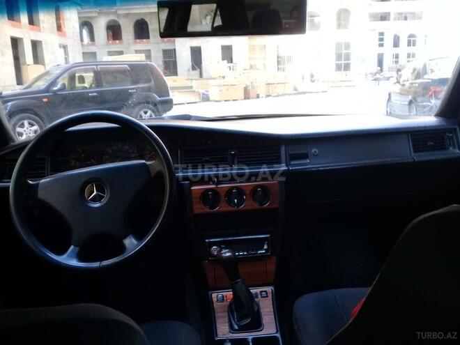 Mercedes 190 1991, 301,553 km - 2.0 l - Bakı