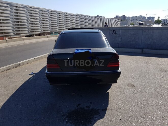 Mercedes C 230 1999, 210,000 km - 2.3 l - Bakı