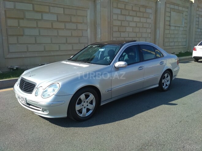 Mercedes E 240 2002, 197,200 km - 2.6 l - Bakı