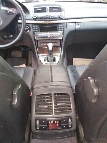 Mercedes E 240 2002, 197,200 km - 2.6 l - Bakı