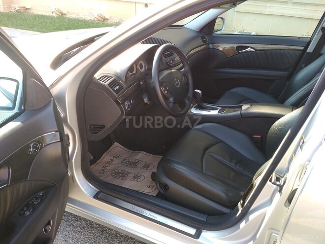 Mercedes E 240 2002, 197,200 km - 2.6 l - Bakı