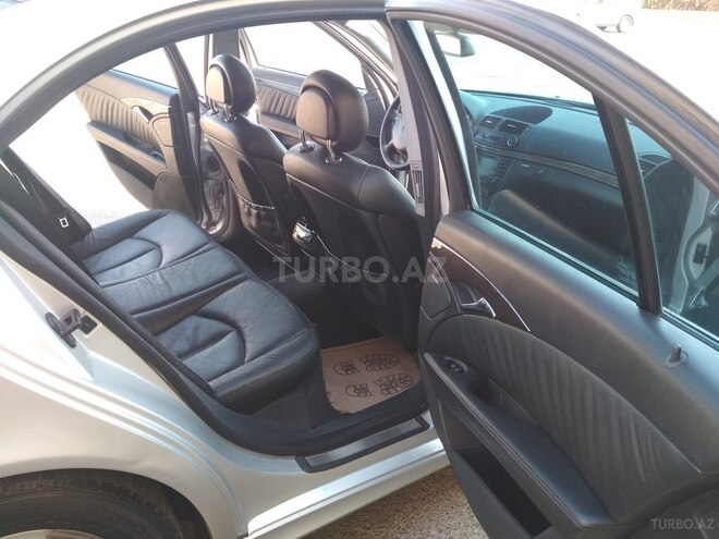 Mercedes E 240 2002, 197,200 km - 2.6 l - Bakı