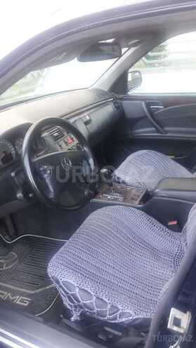 Mercedes E 220 2001, 415,000 km - 2.2 l - Bakı